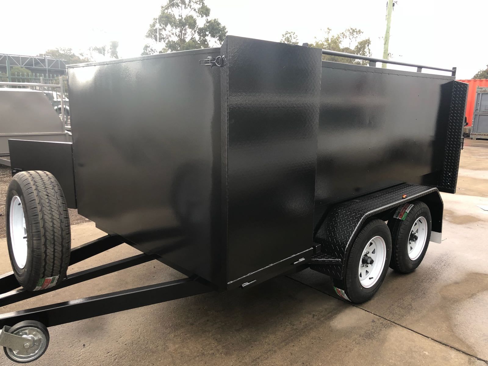Custom Trailers