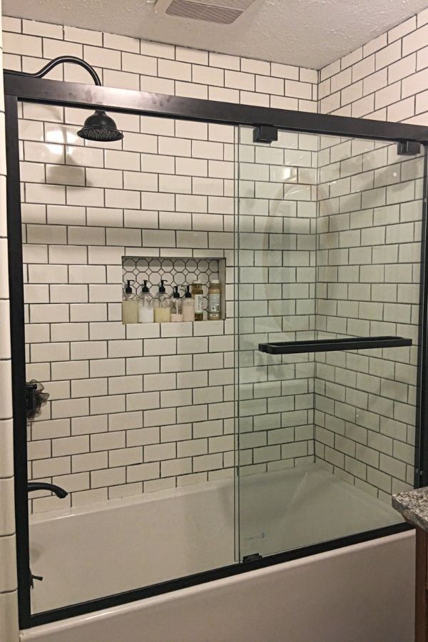 Renovated Bathroom — Bristol, TN — Jimmy Rogers & Son Flooring & Cabinets