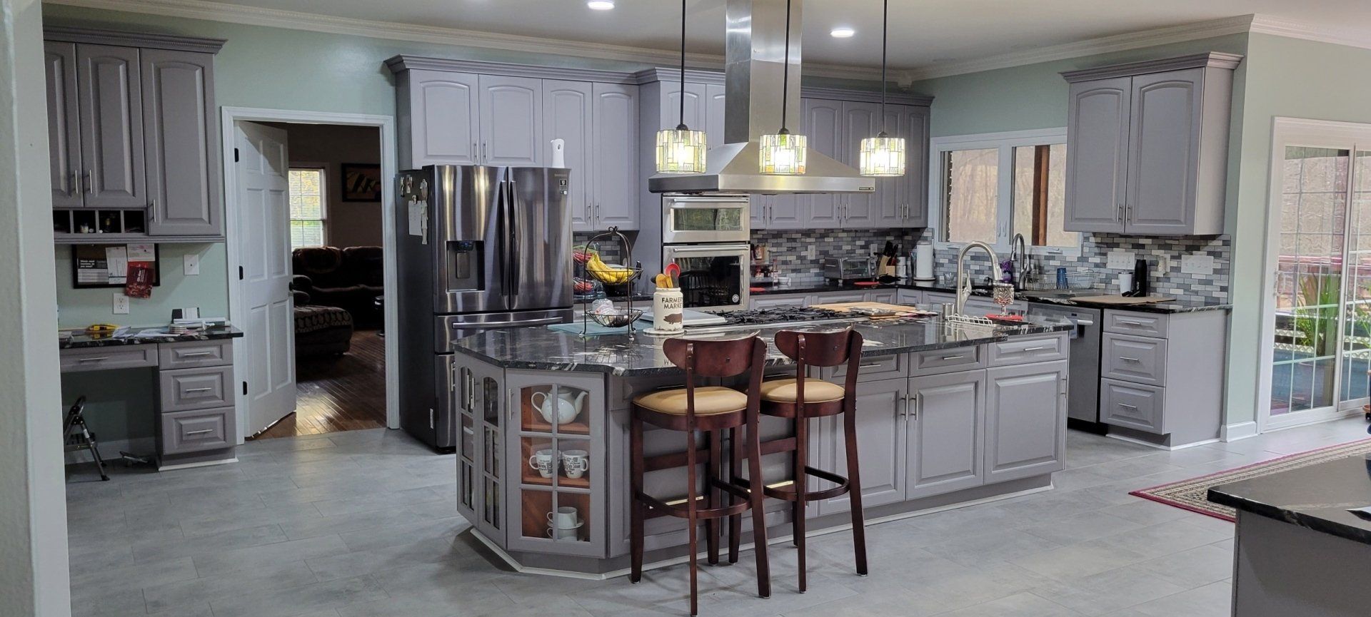 Large Kitchen — Bristol, TN — Jimmy Rogers & Son Flooring & Cabinets