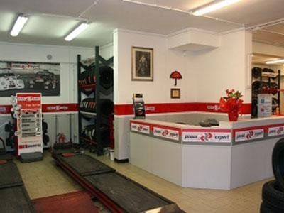 pentagomme gommista a roma sud eur