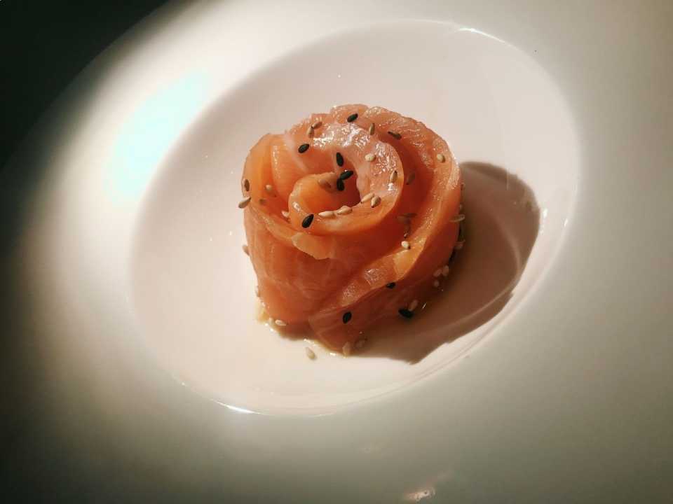 sashimi di salmone