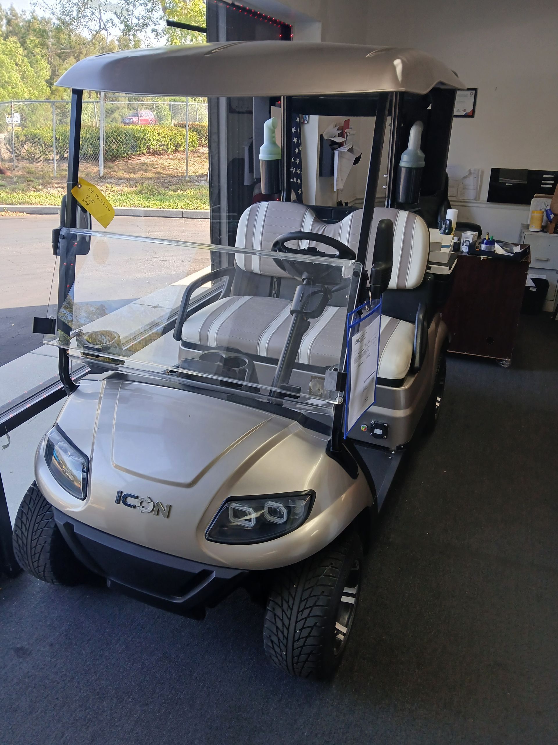 2020 ICON I20 Champagne 2-passenger golf cart | Hole In One Golf Carts Naples, FL