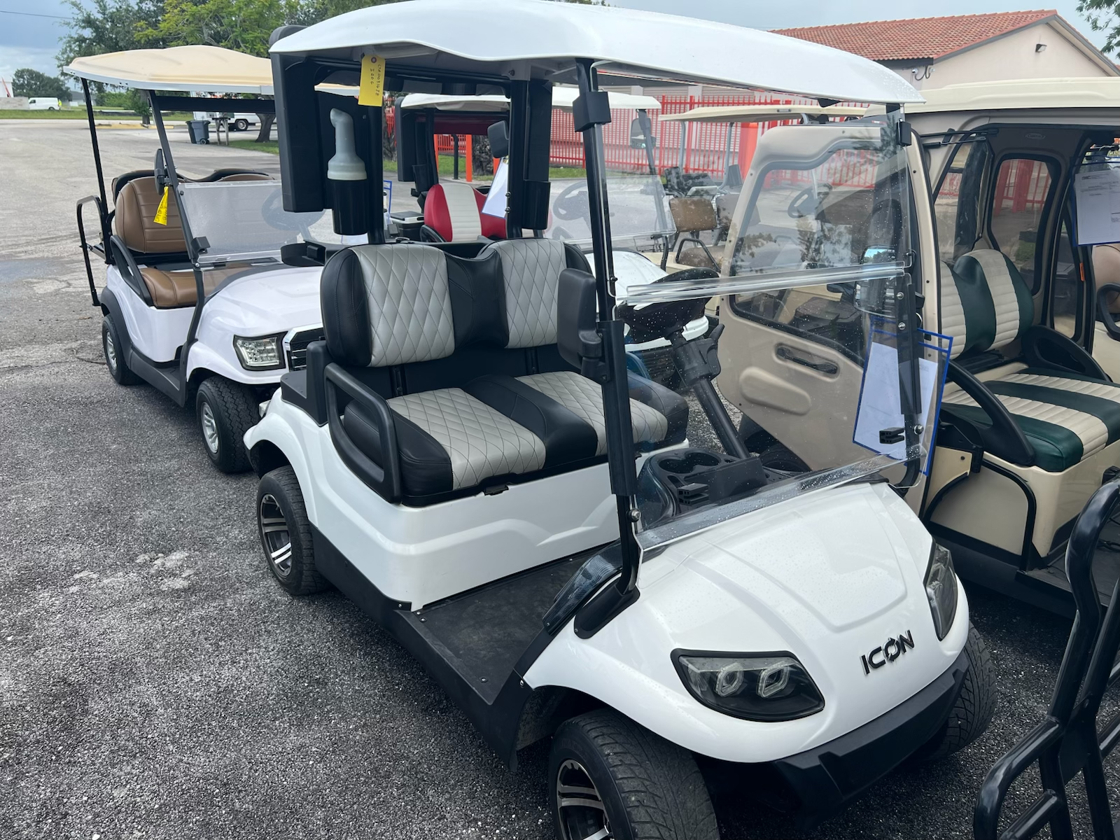 2021 ICON I20 White 2-passenger electric golf cart | Hole In One Golf Carts, Cape Coral, FL