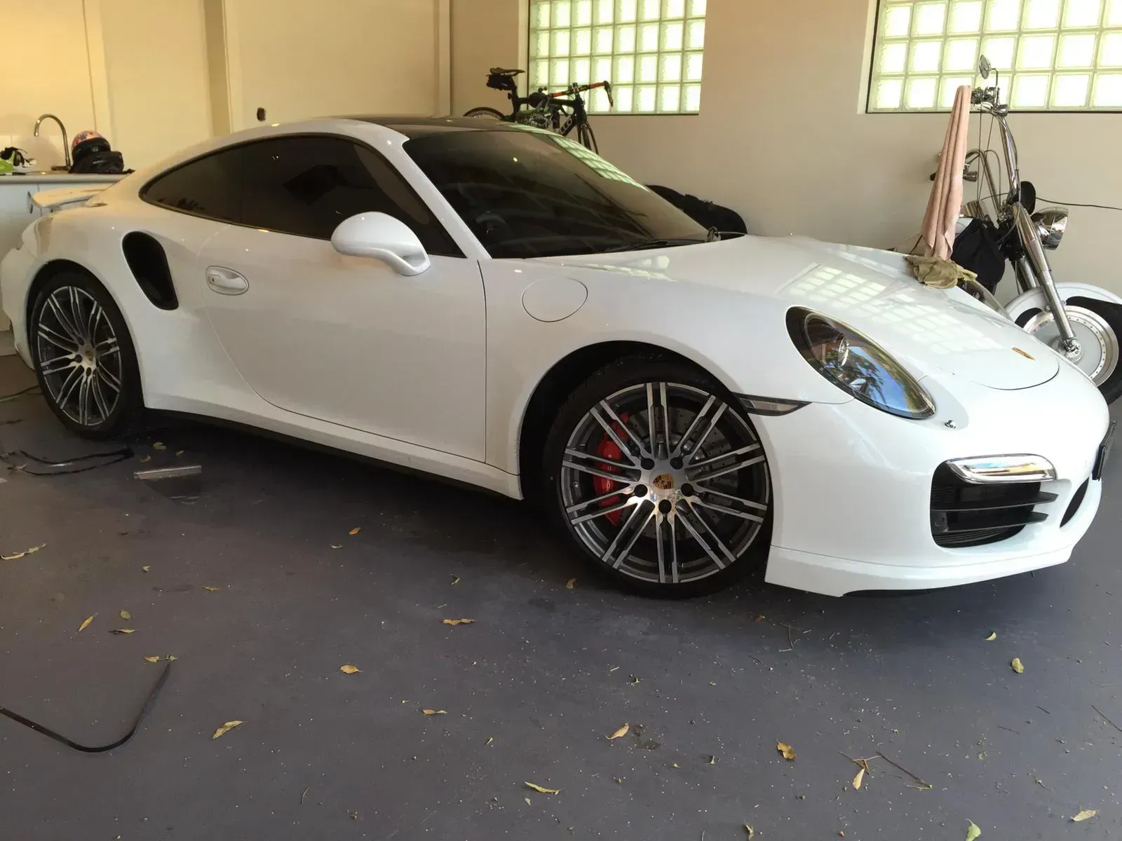 window-tinting-190205-porsche-car
