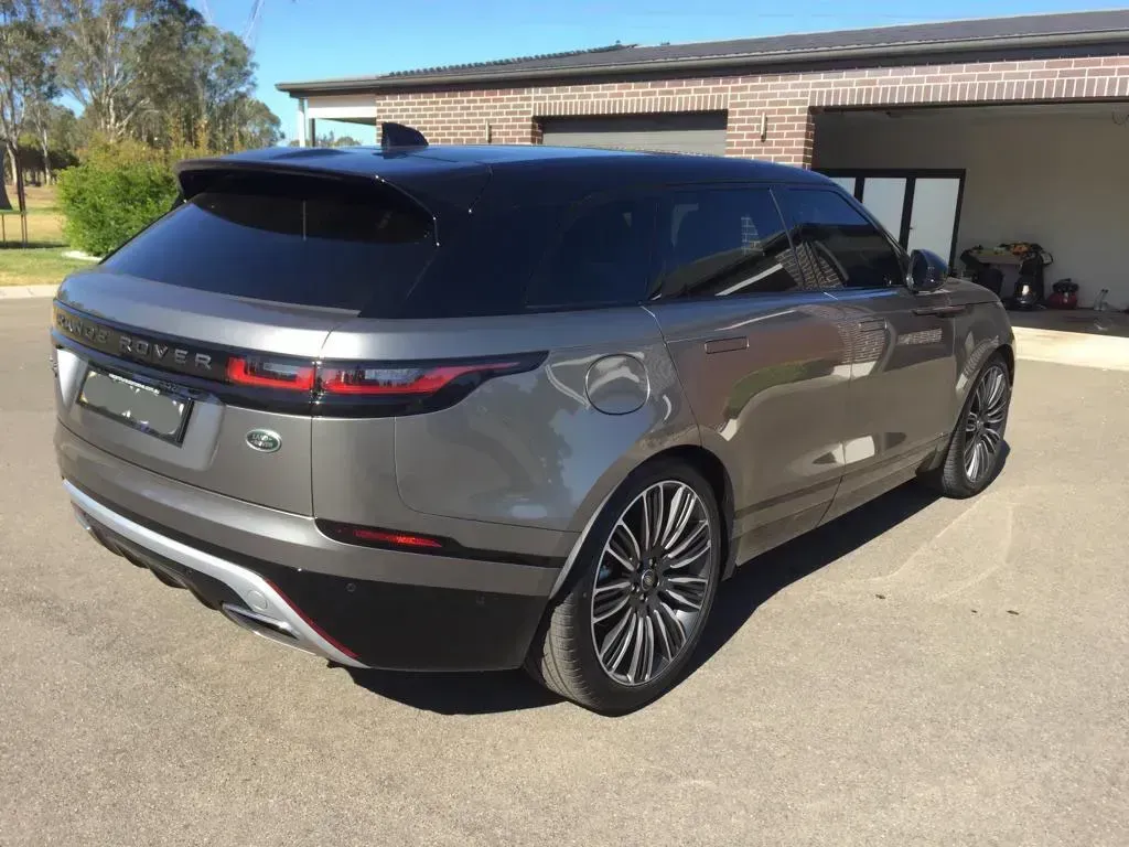 window-tinting-190205-range-rover