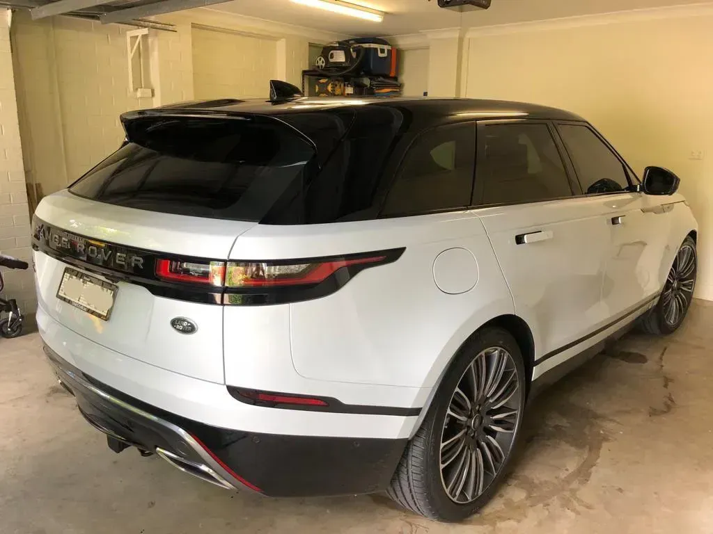 window-tinting-190205-range-rover