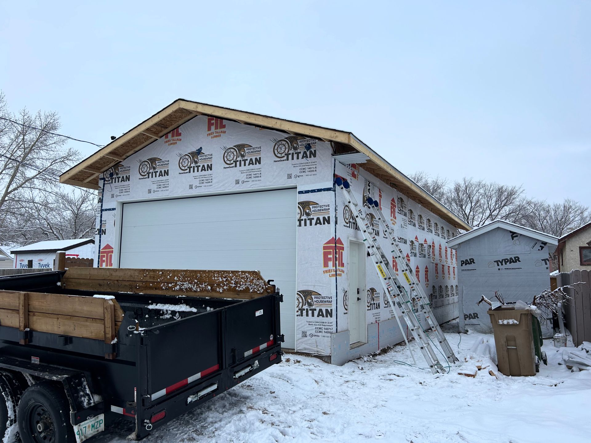 garage without soffit and fascia in regina