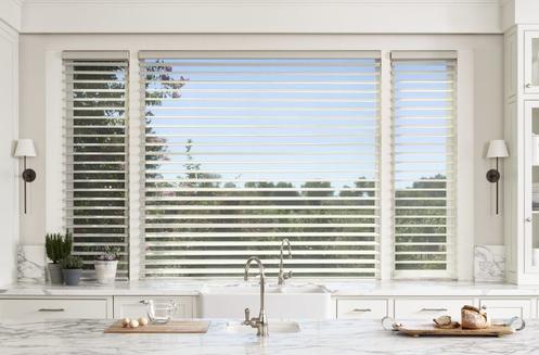 ​​Hunter Douglas Everwood Blinds in kitchen