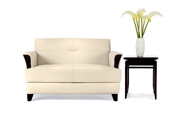 Lounge Chairs— White Chair with Table and Flower Base in Fort Wayne, IN