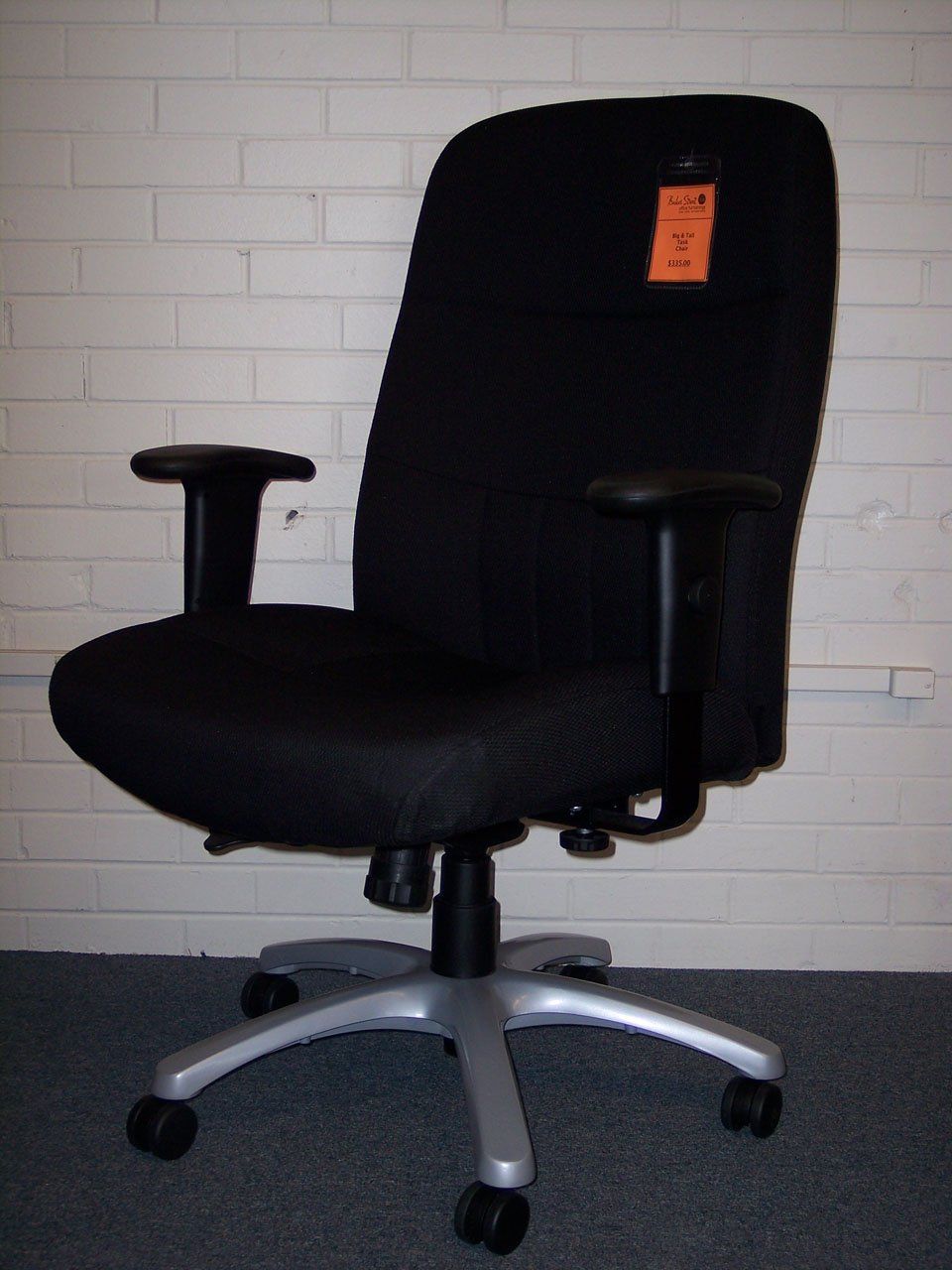 Tables — Black Chair in Fort Wayne, IN