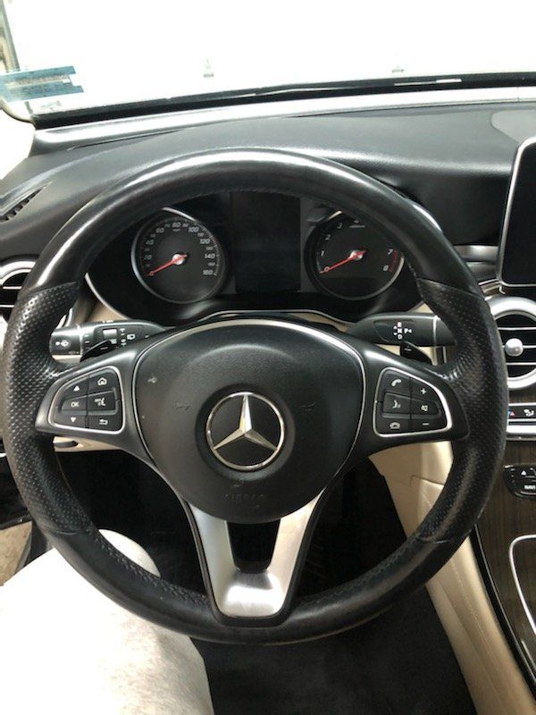 Cleaning Steering Wheels