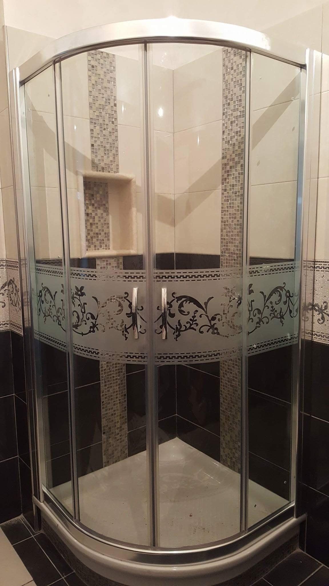 box doccia in vetro semicircolare