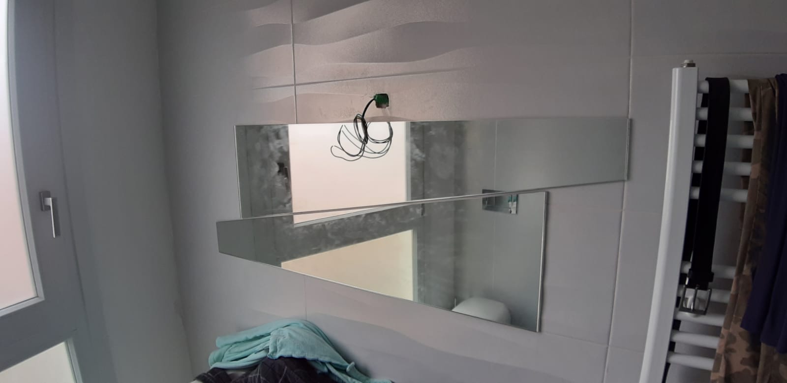 specchio di design per il bagno