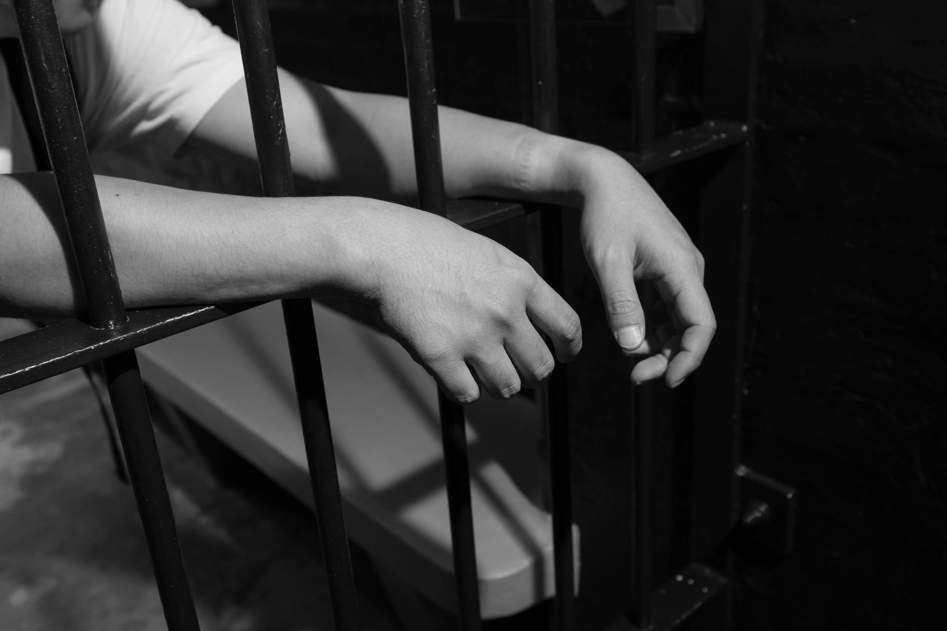 Drug Charges - Lexington, NC - The Law Offices Of Richard J McCain