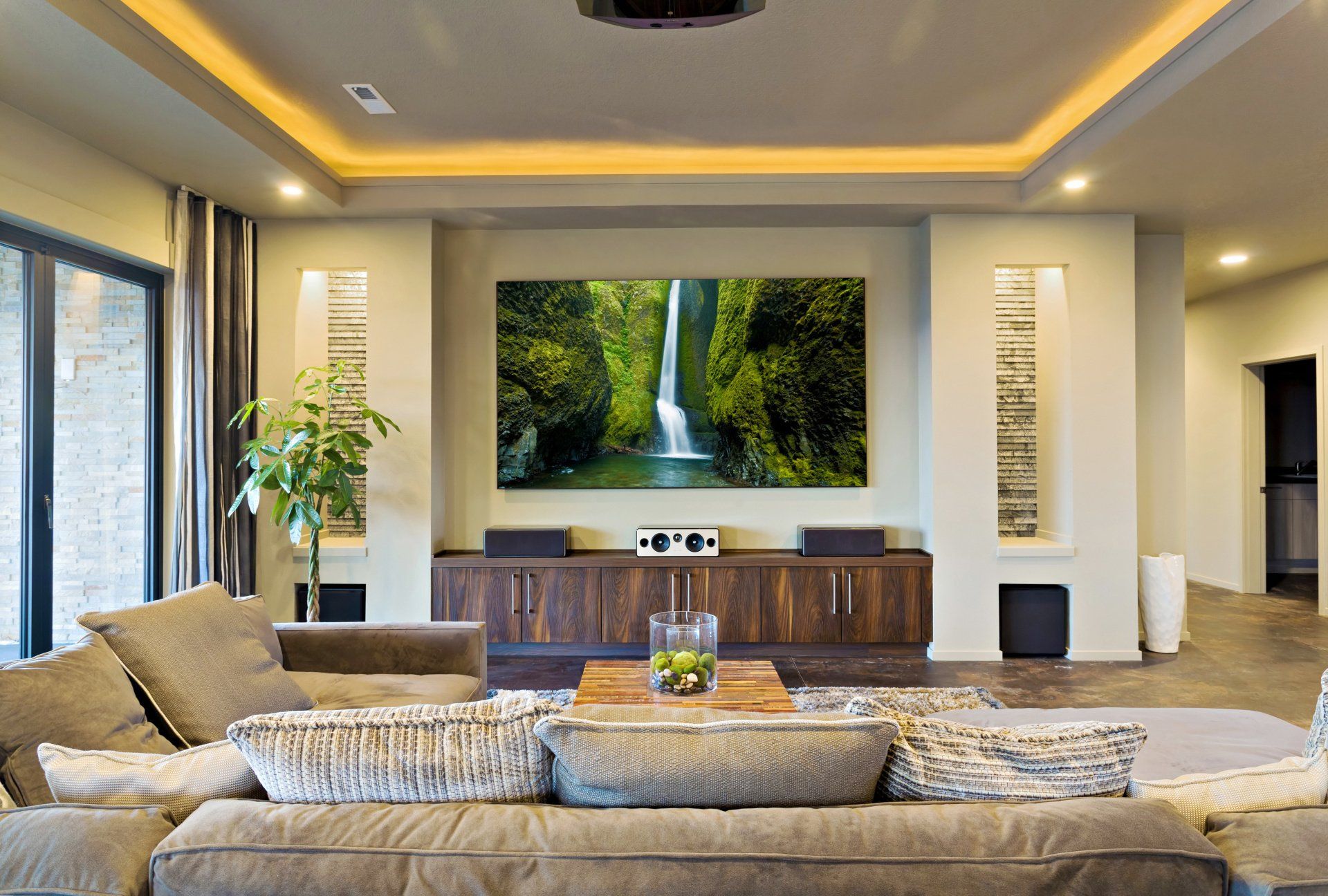 Home Cinema Installation