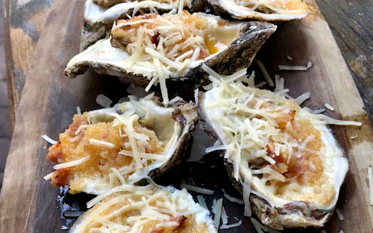 https://lirp.cdn-website.com/f603be49/dms3rep/multi/opt/1920-oysters-750x683-640w.png