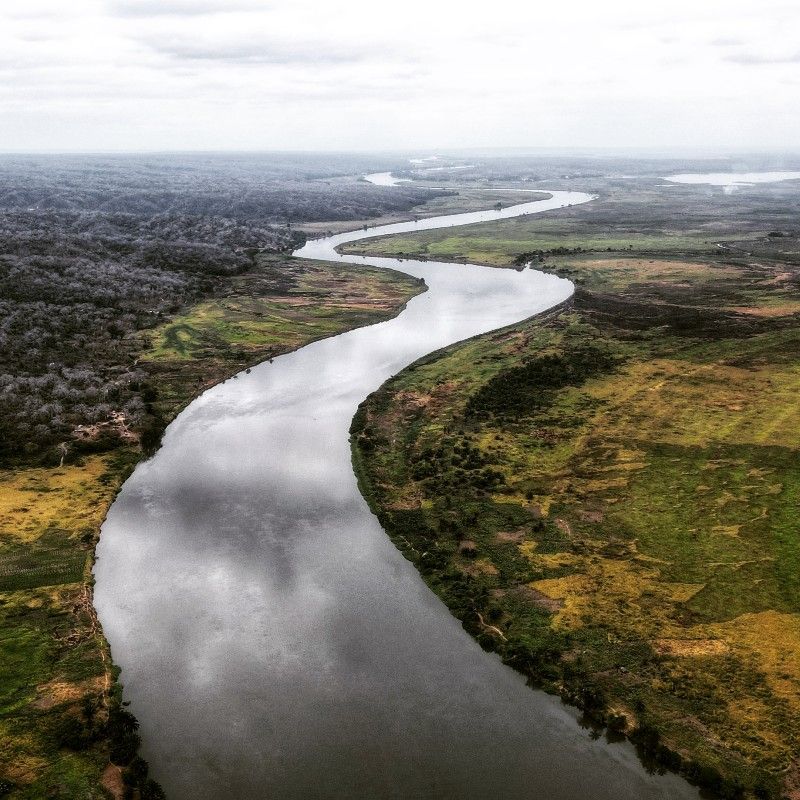Cruising in Angola offers a unique way to explore the country’s diverse waterways, from winding rivers to scenic coastal lagoons. The Kwanza River, Angola’s largest, provides a serene journey through mangrove forests and floodplains, with opportunities to spot birds, crocodiles, and other wildlife. Along the Atlantic coast, boat excursions reveal dramatic cliffs, secluded beaches, and vibrant fishing communities. In Benguela and Lobito, harbor cruises offer a blend of maritime history and ocean views. Whether navigating inland rivers or coastal waters, cruising in Angola offers a tranquil and immersive way to experience the country’s natural beauty.
