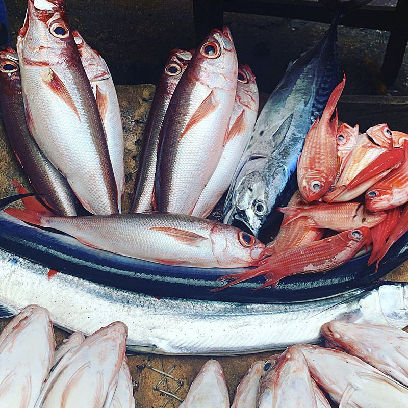 São Tomé’s culinary tours offer an authentic taste of the island’s rich flavors, blending African, Portuguese, and Creole influences. Visitors can explore cacao plantations, local markets, and traditional kitchens, sampling dishes crafted from fresh seafood, tropical fruits, and aromatic spices.