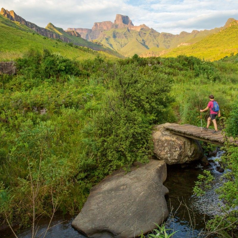 Hiking and trekking in the Drakensberg in Kwazulu Natal