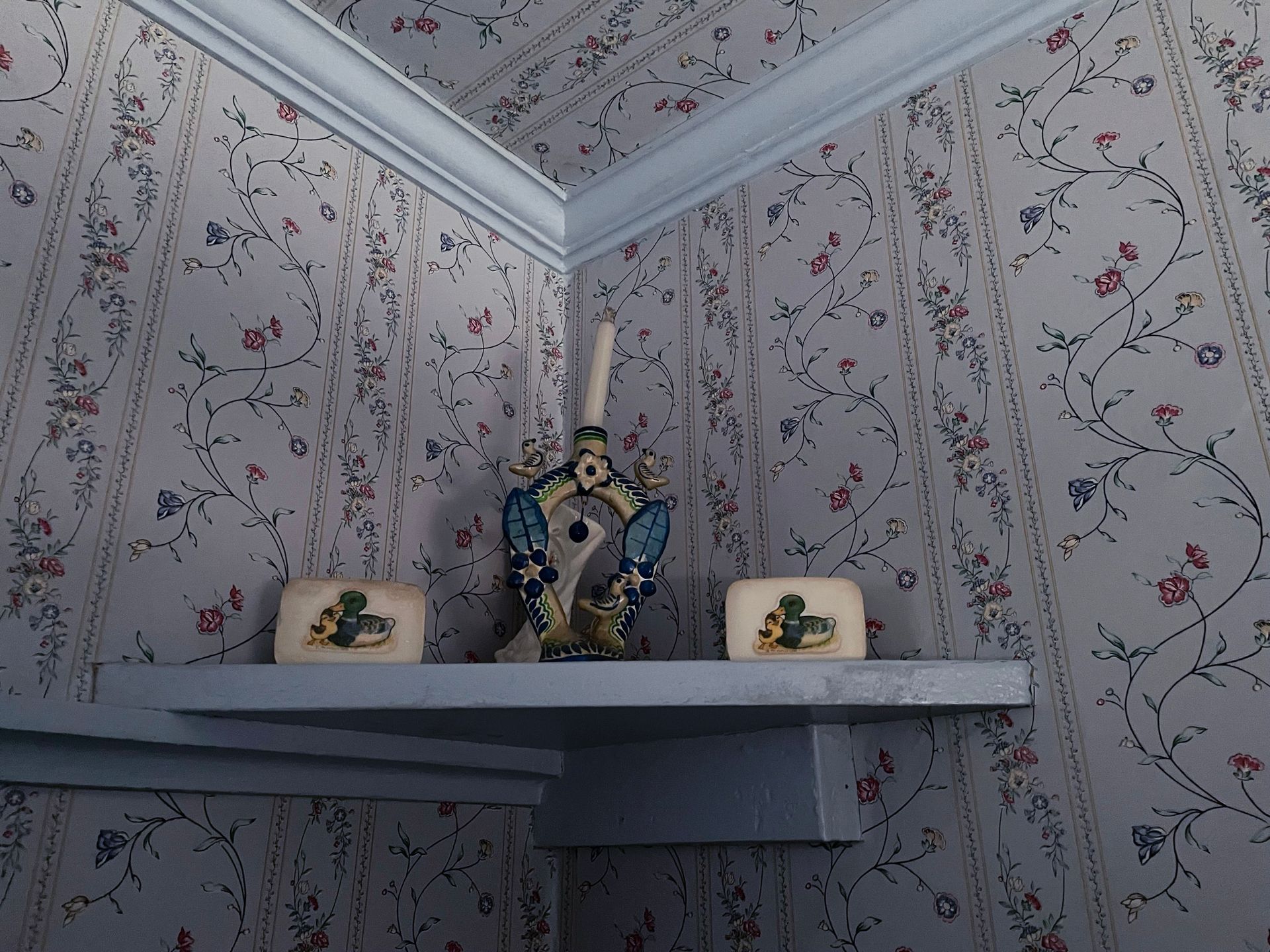 Corbel Shelf — Oakland, CA — Gaslight Interiors