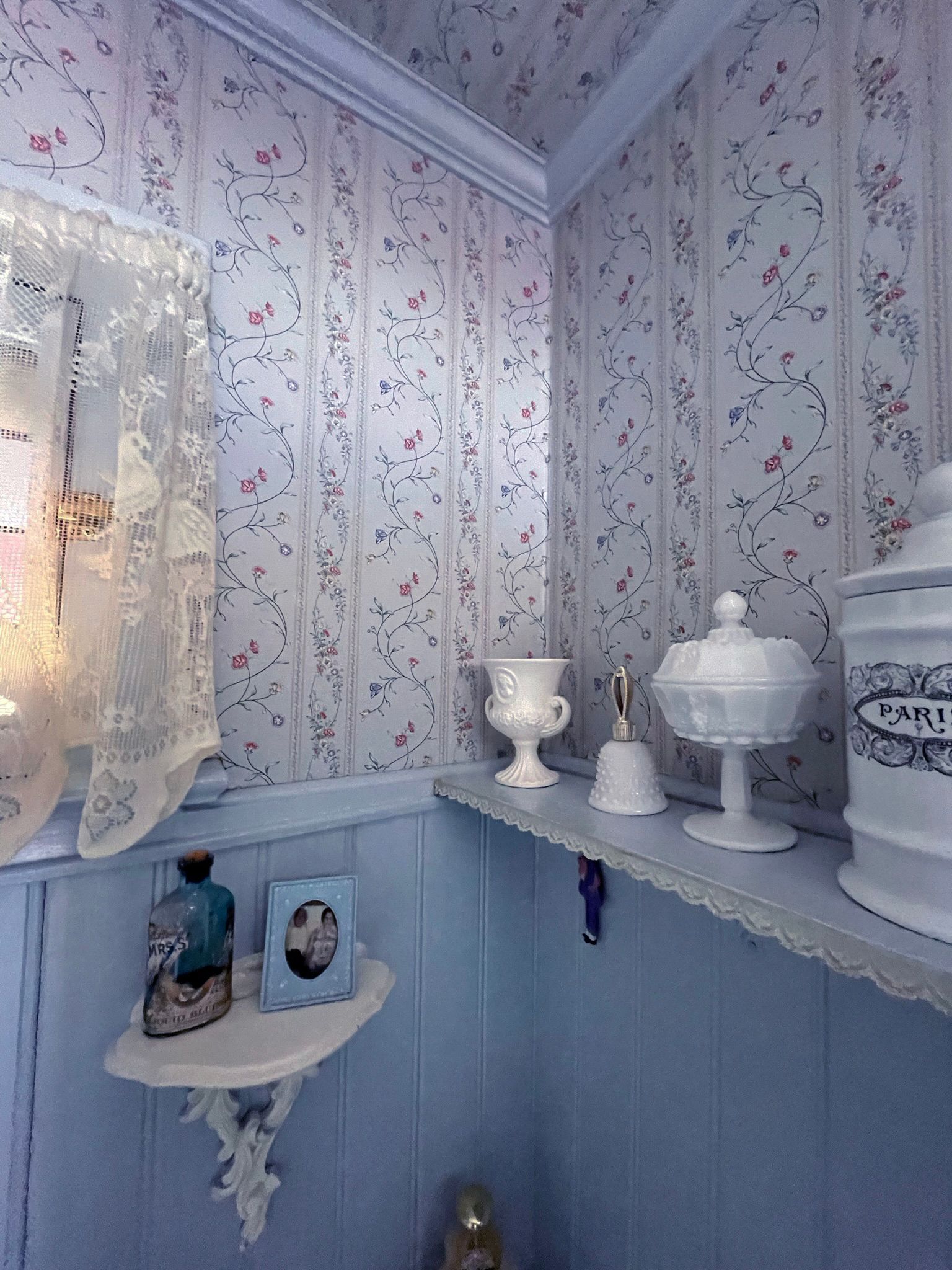 Bathroom Wallpaper Design — Oakland, CA — Gaslight Interiors