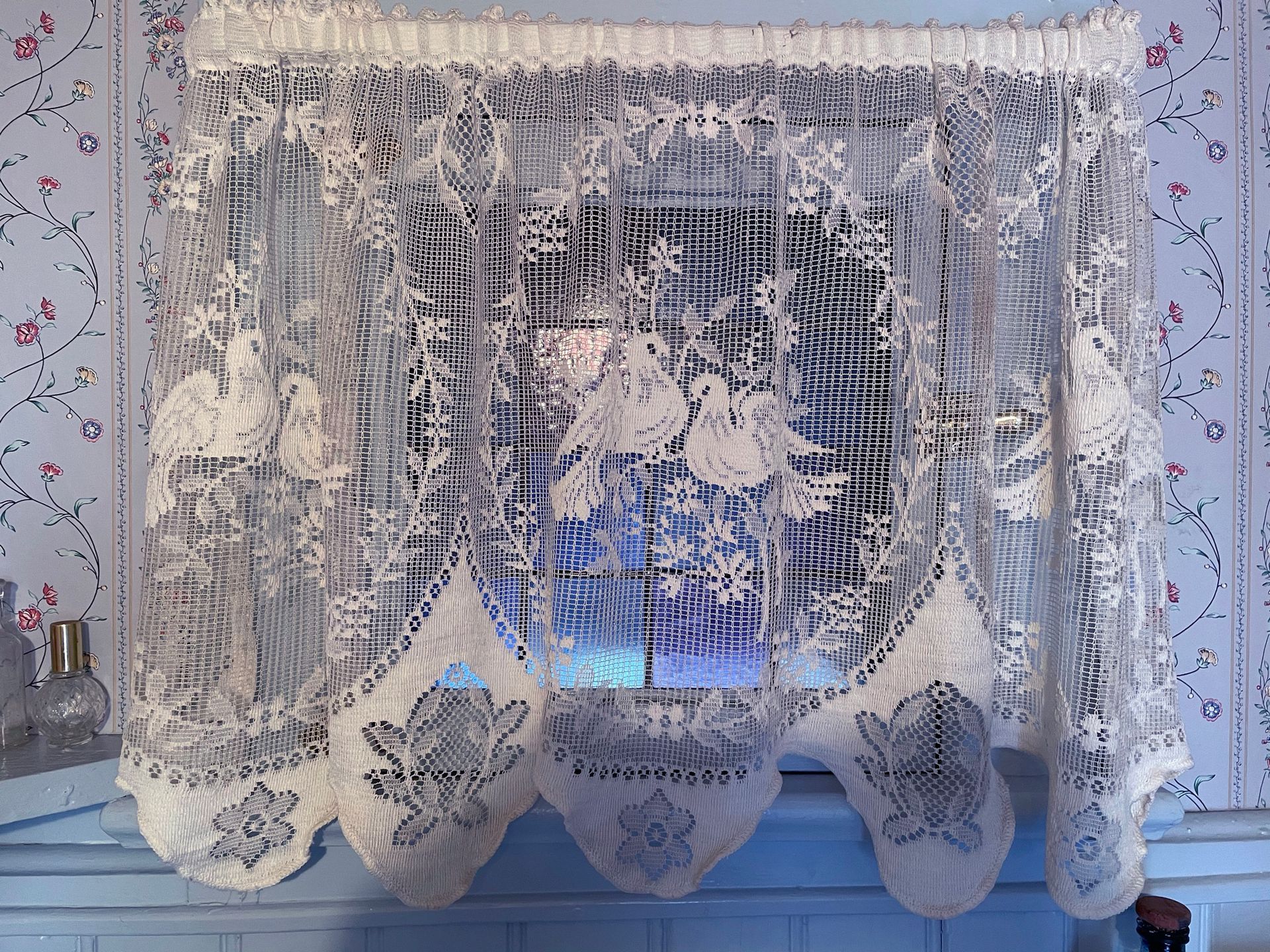 Curtains Bird Decor — Oakland, CA — Gaslight Interiors