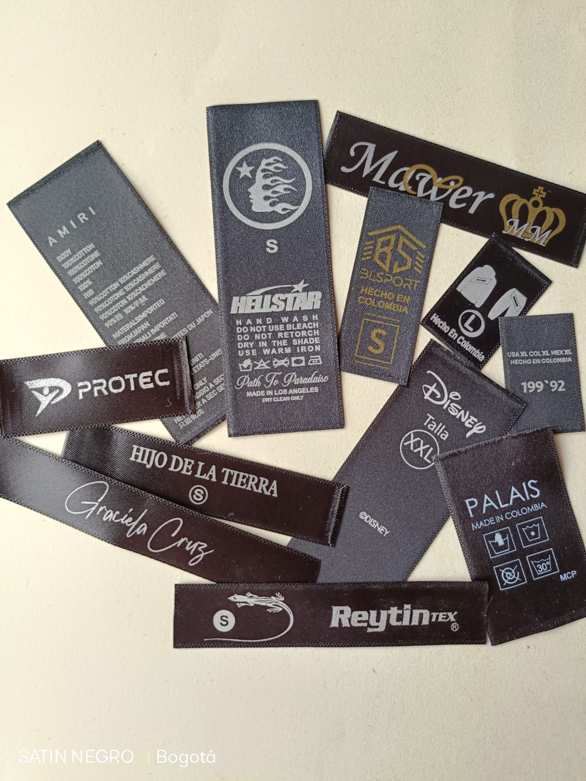 EXPOMARQUILLA BOGOTÁ S. A. S - POLIESTER NEGRO