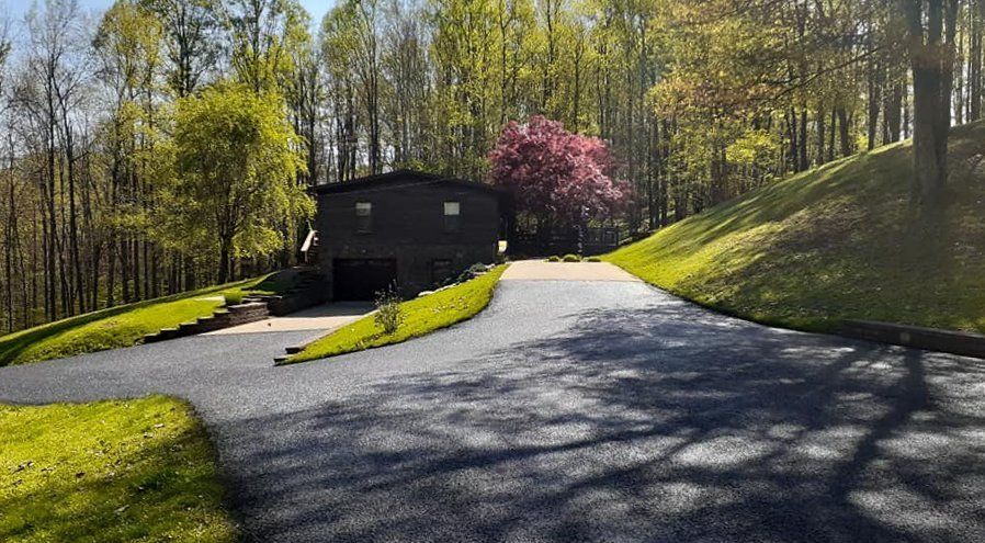 residential asphalt sealcoating, road sealcoating, sealcoating company near memilan pa