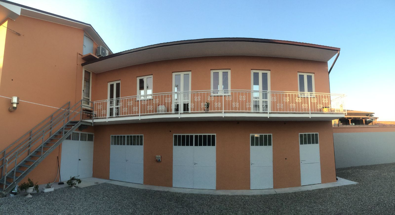 ringhiera cancelli parapetti milano