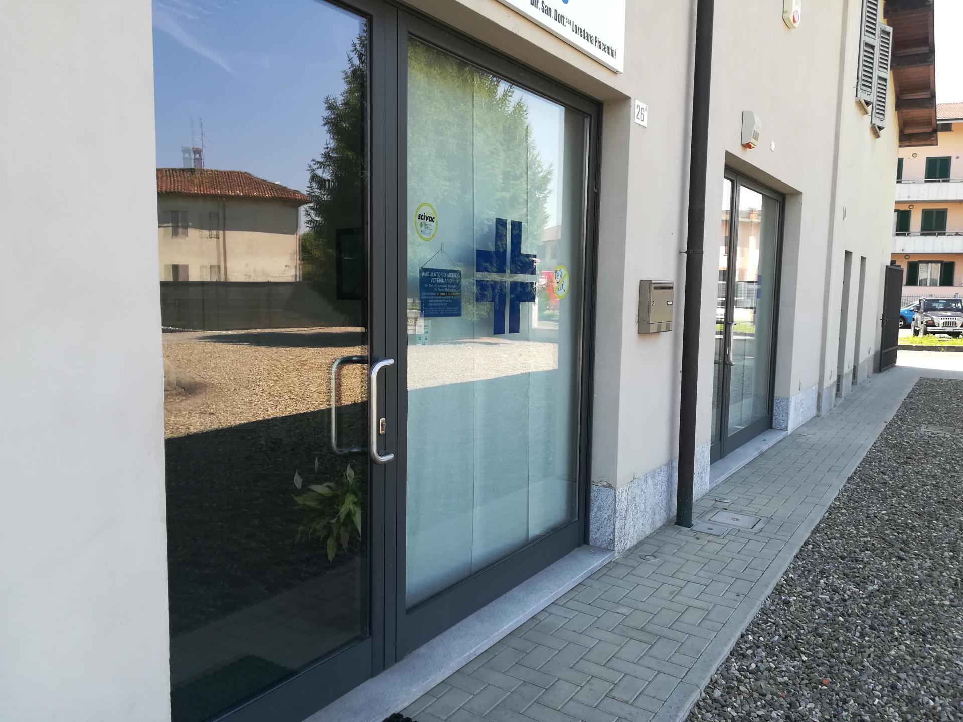 porta in vetro per negozi