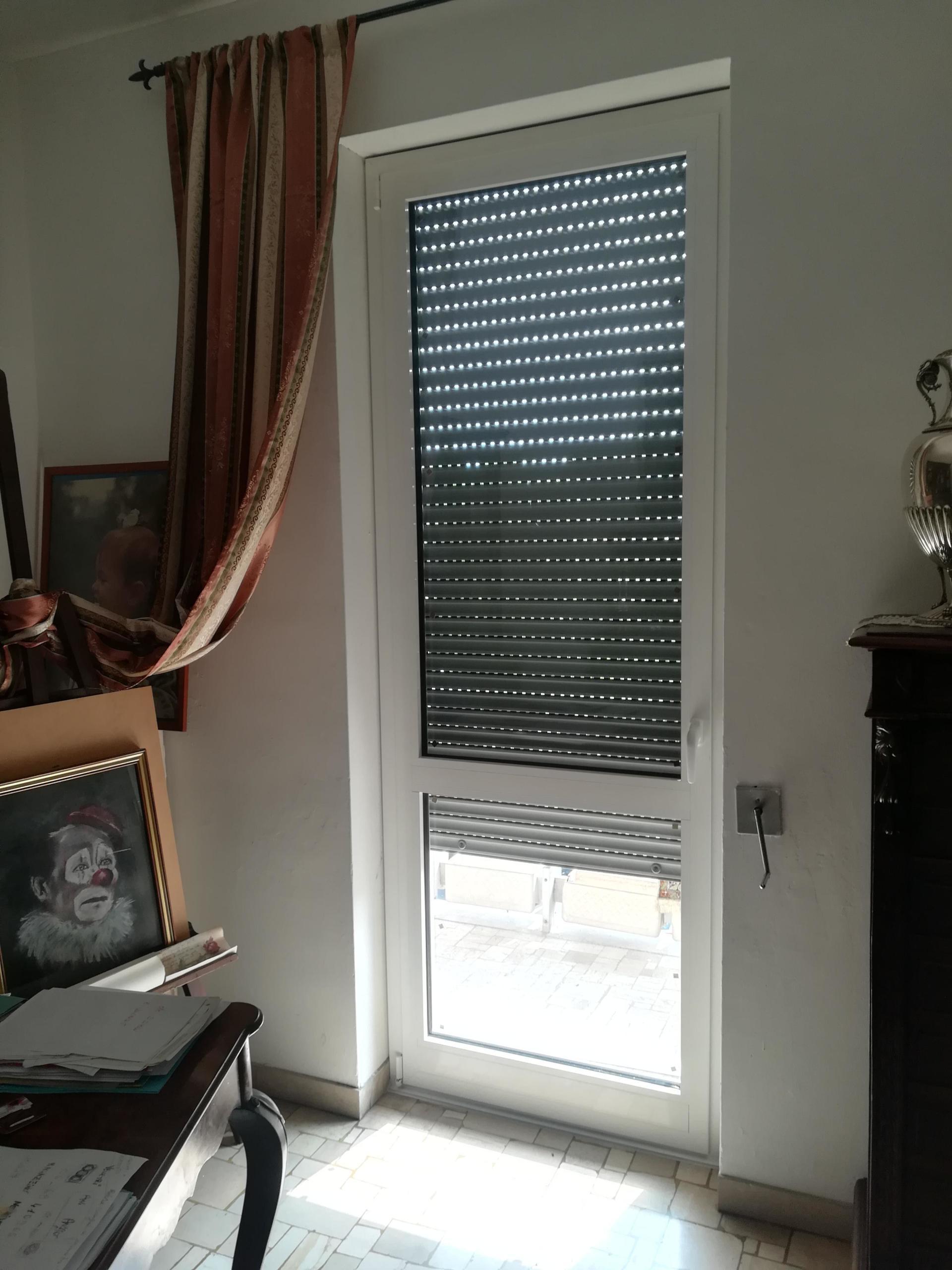 porta finestra bianca