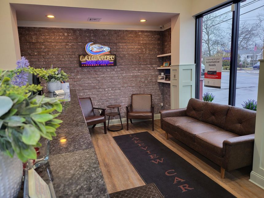 Waiting Area - Lakeview Car Care