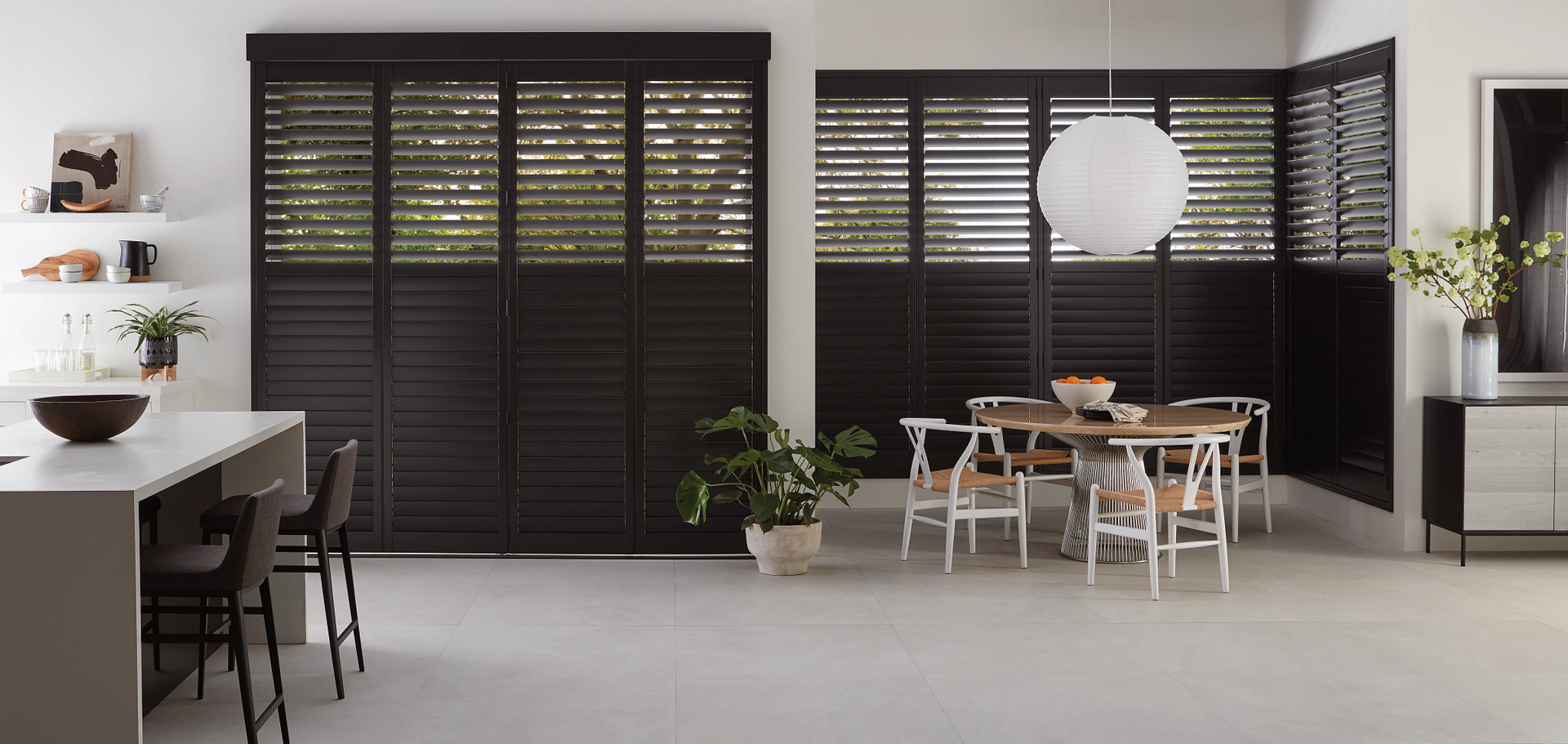Hunter Douglas Heritance® Wood Shutters