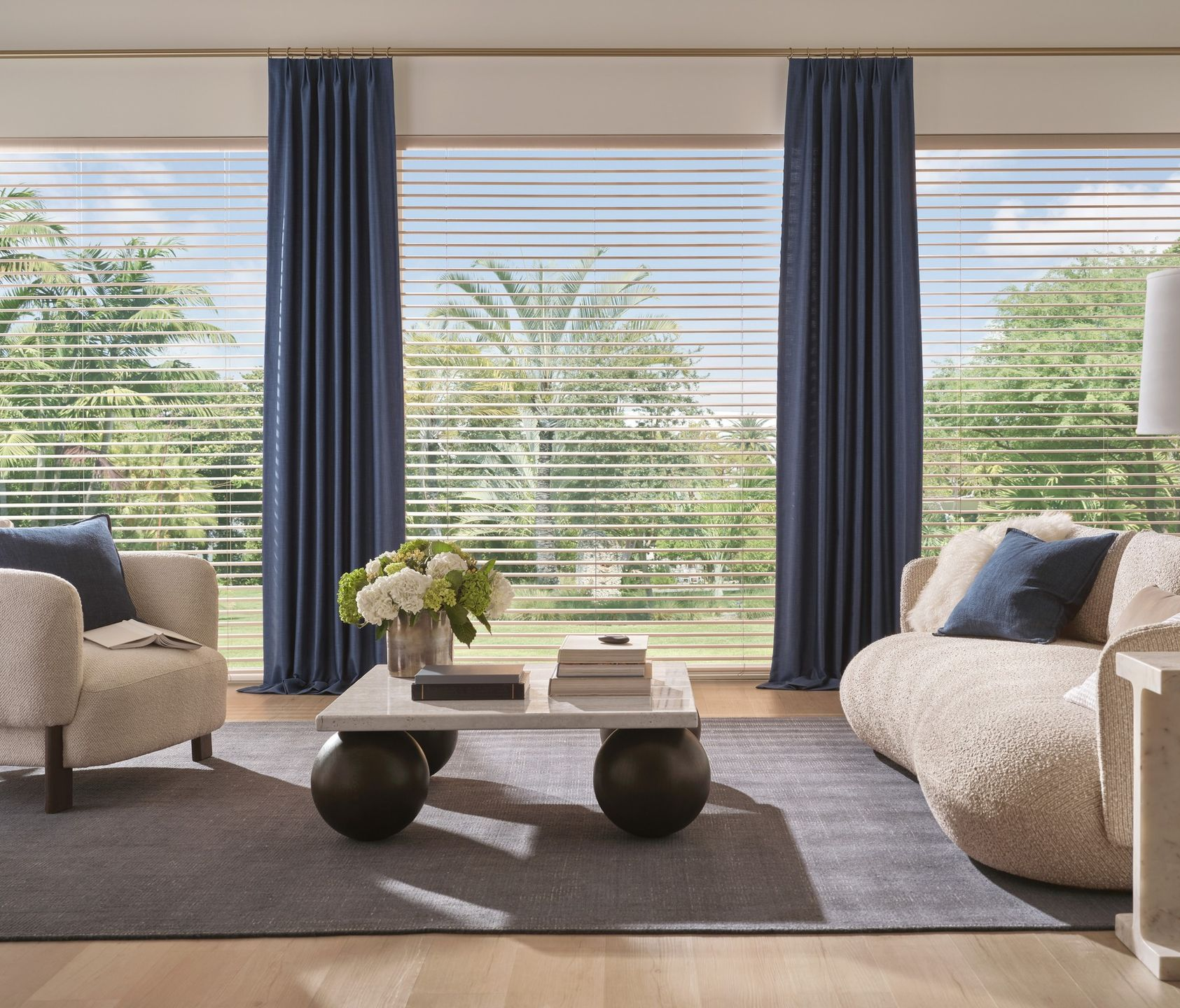 Hunter Douglas Modern Precious Metals® Mini Blinds