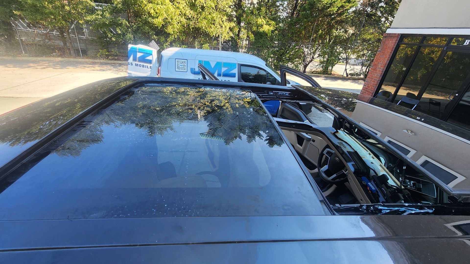 Sunroof repair & replacement service in Buford, GA