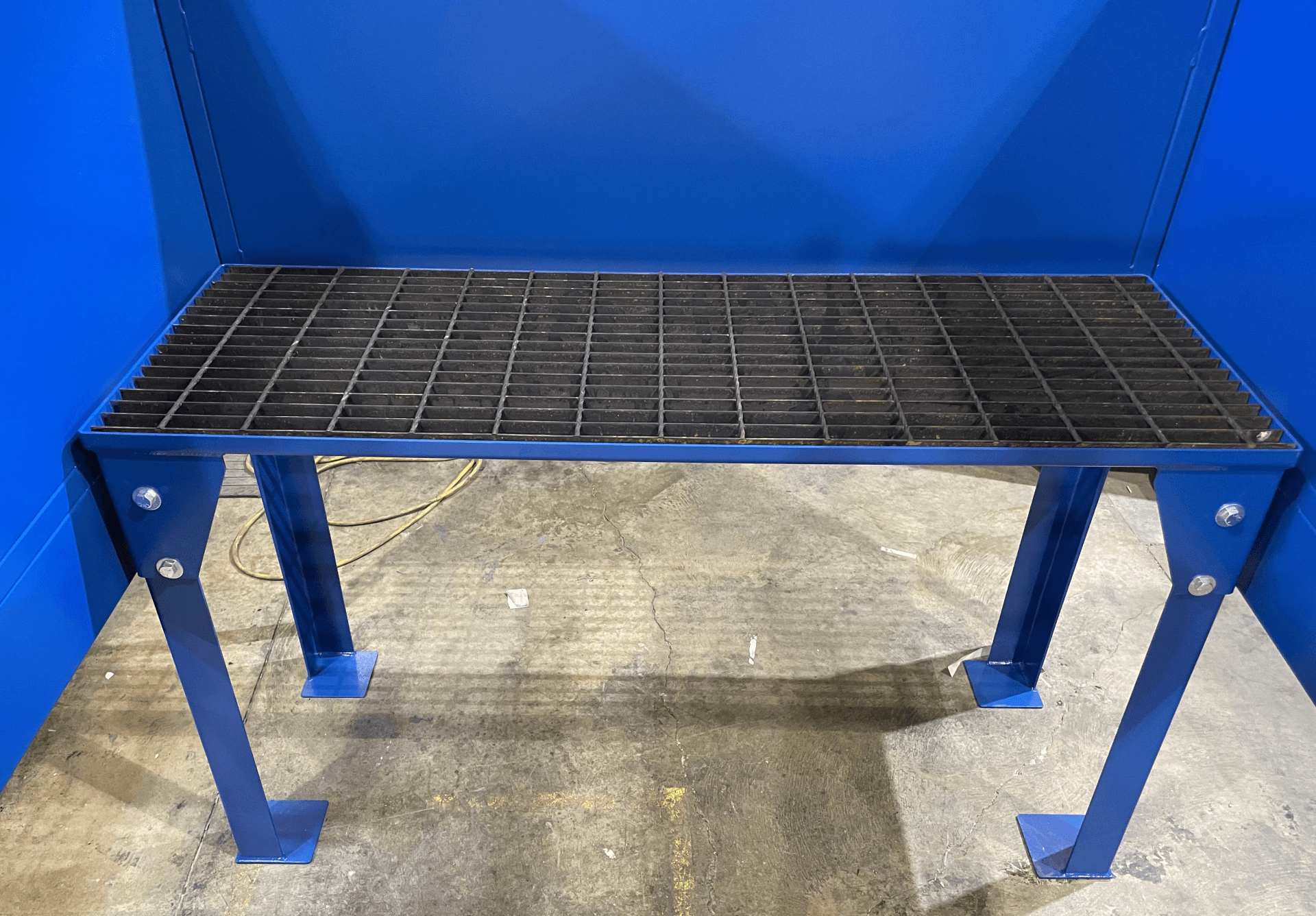 IAP Welding Booth Grated table top