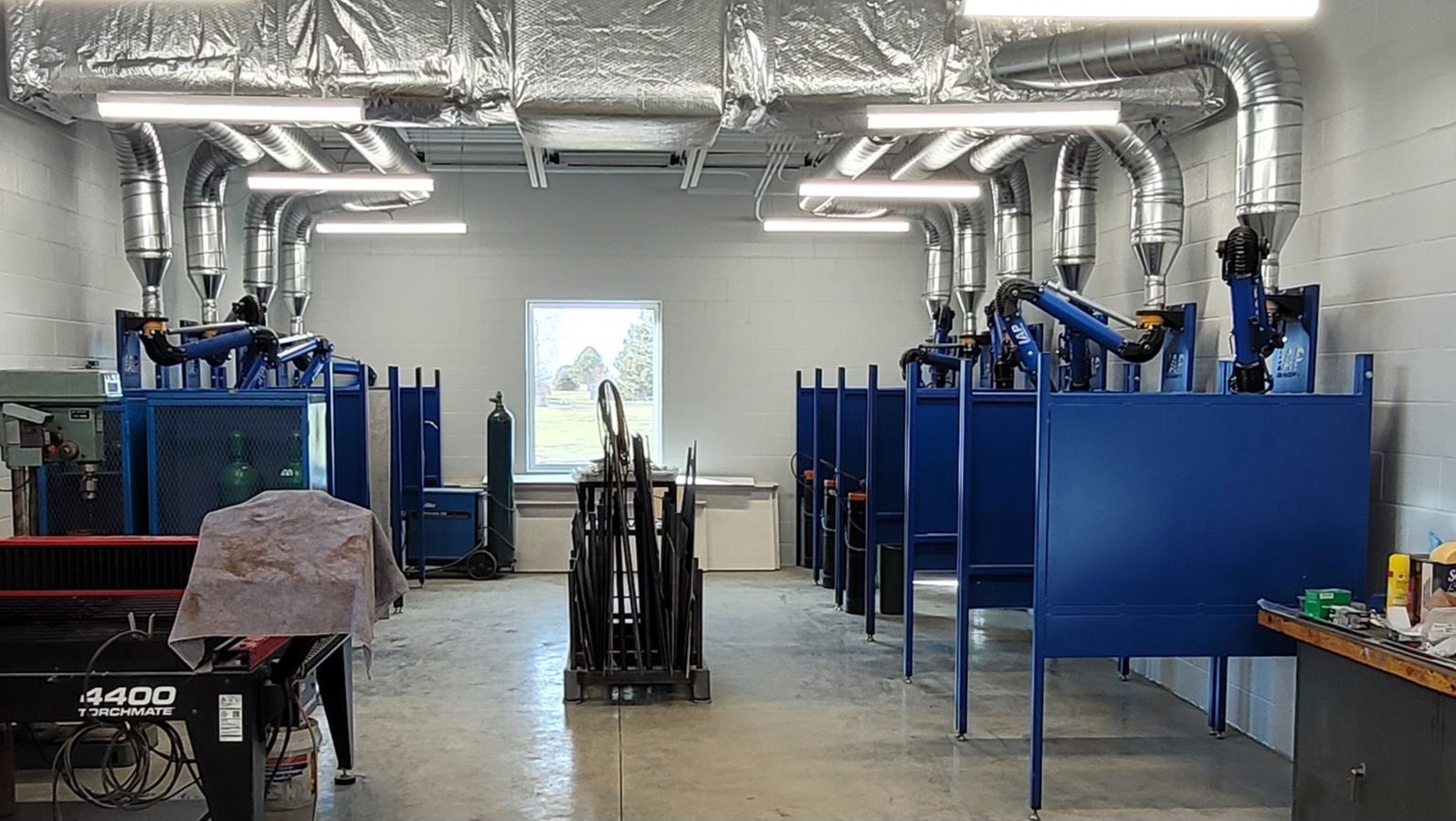 Weld booth for high schools