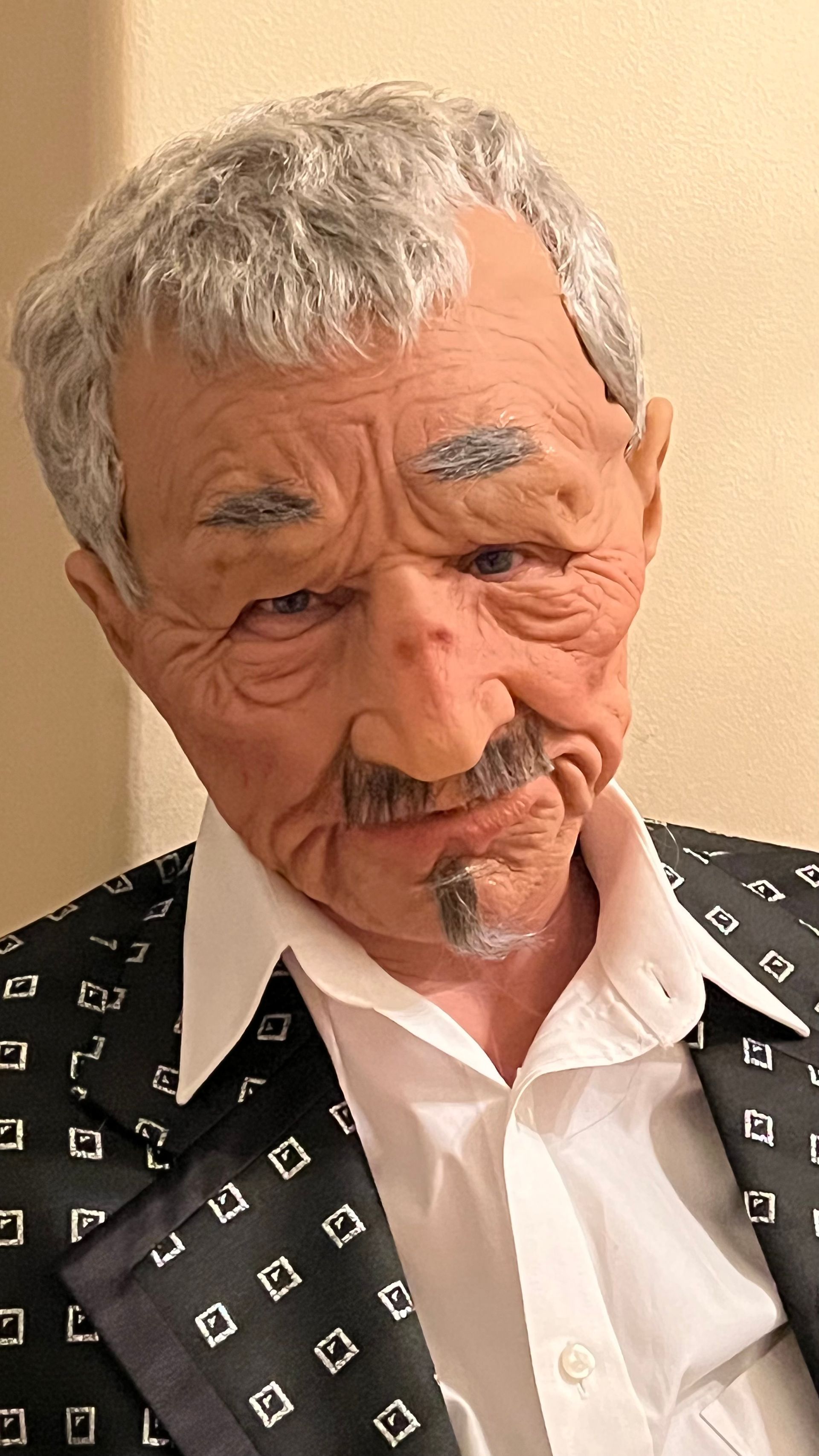 Vincent loves to bring dance to the world. I enjoy having a woman on my arm and long walks under a moonlit sky. I’m a Pisces whose desire for exploration is unquenchable. I am very excited to be performing with Wings to Fly and know that even at 96, I think I still have what it takes!