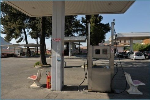 stazione di rifornimento