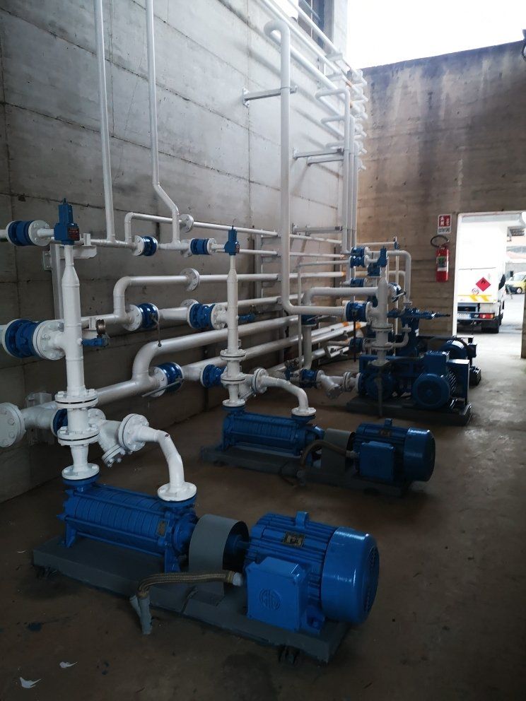 impianto distribuzione di gasolio