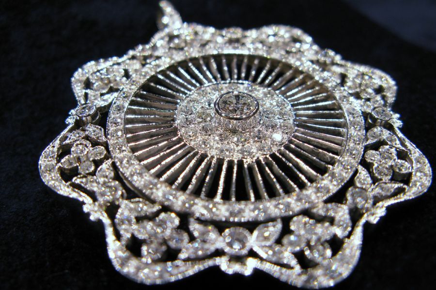 Ciondolo con diamanti