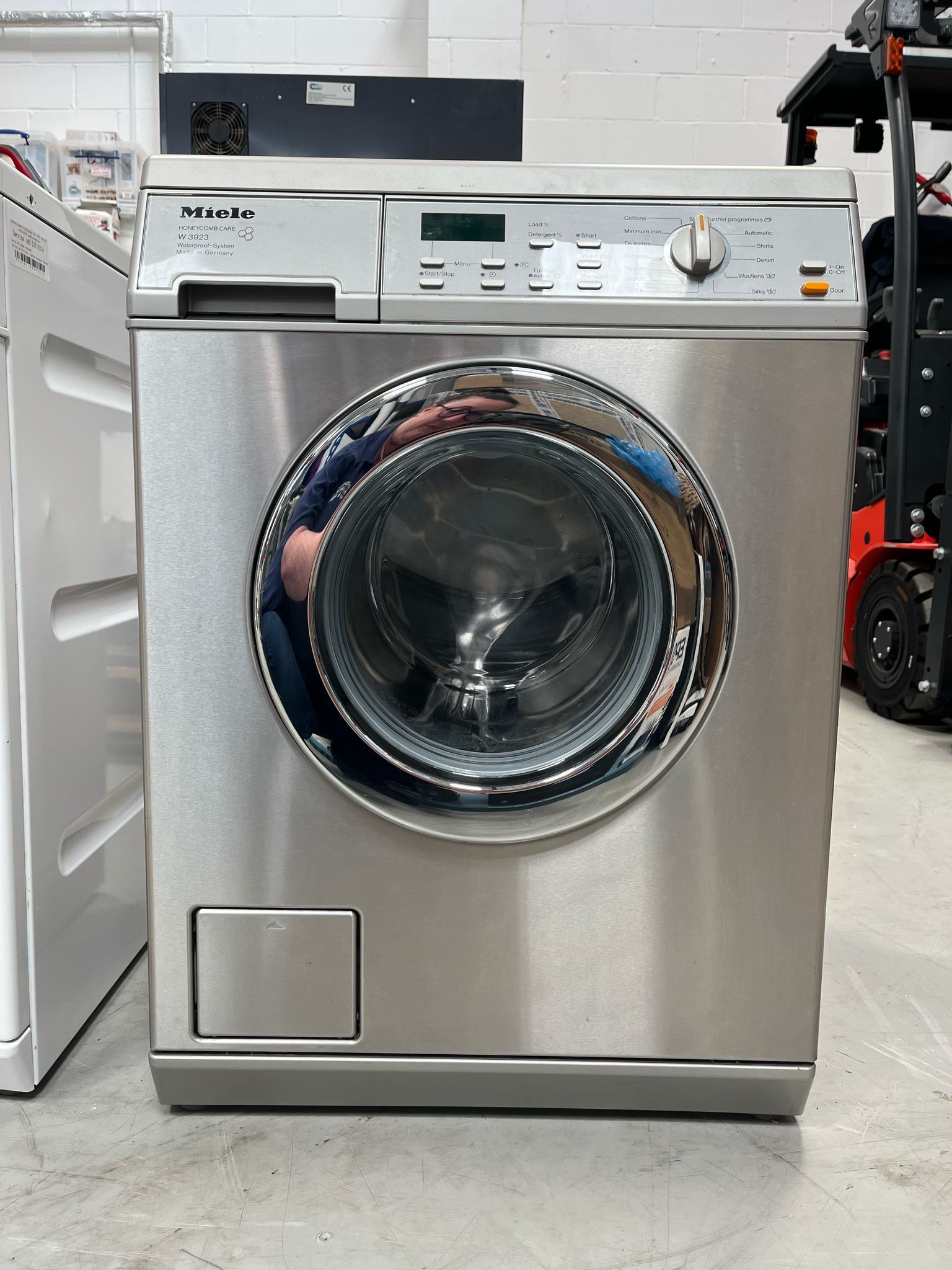 Refurbished Miele Washing Machine W3923 Softronic £250!