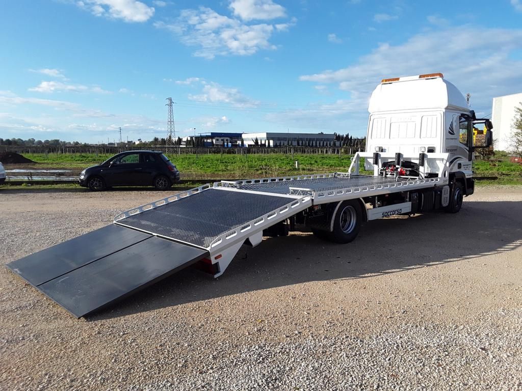 trasporto di carroattrezzi