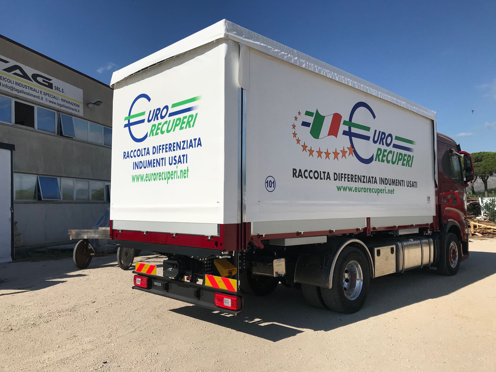 veicolo casse mobili