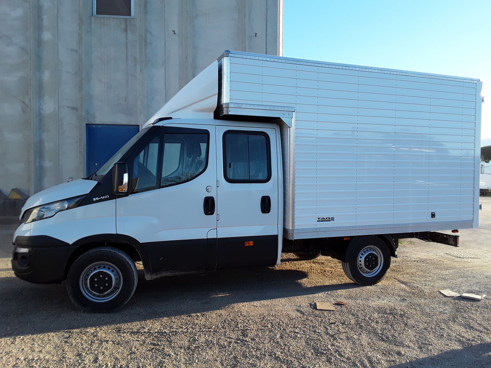 furgone in alluminio