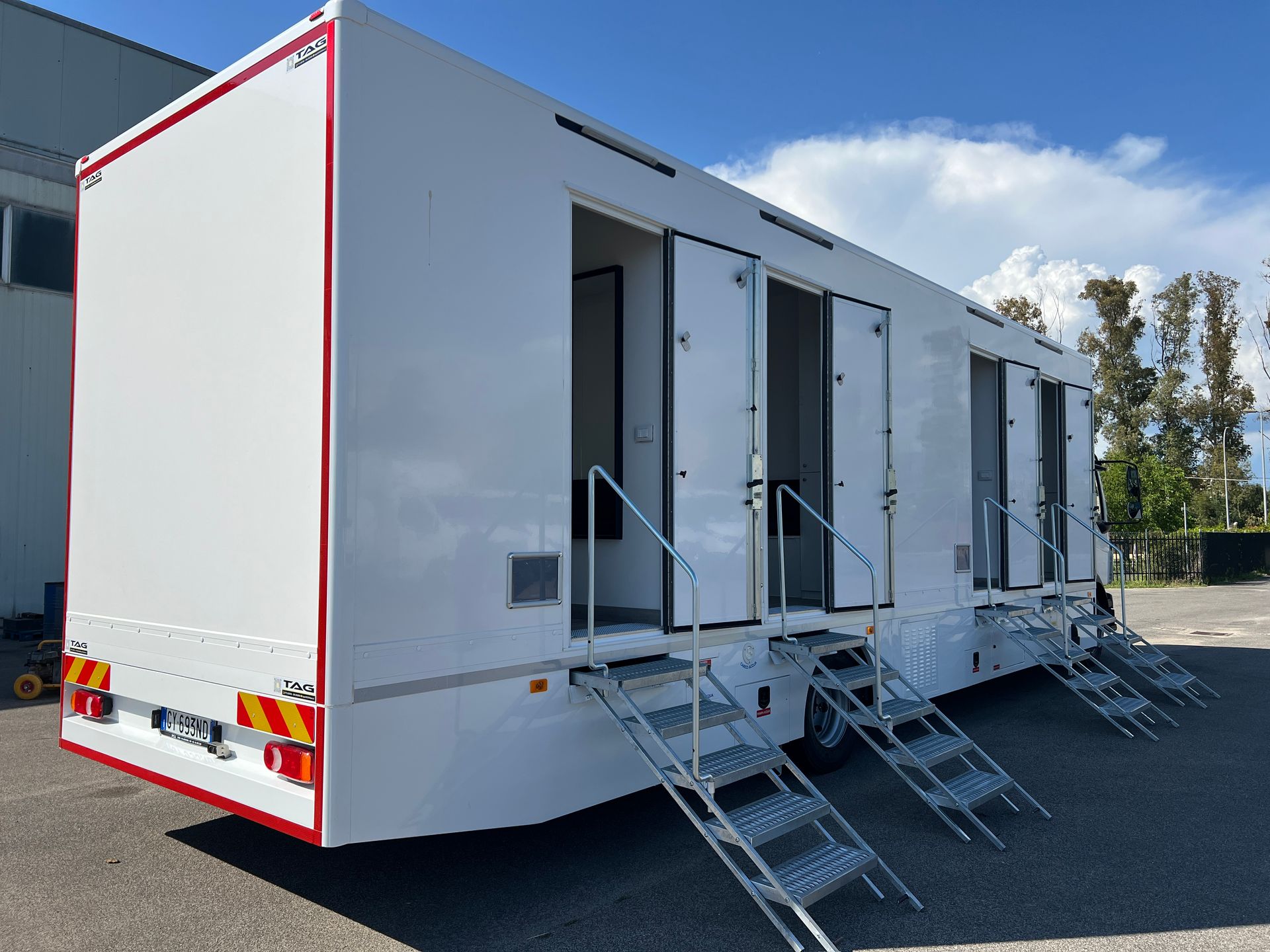 allestimento veicoli cinematografici