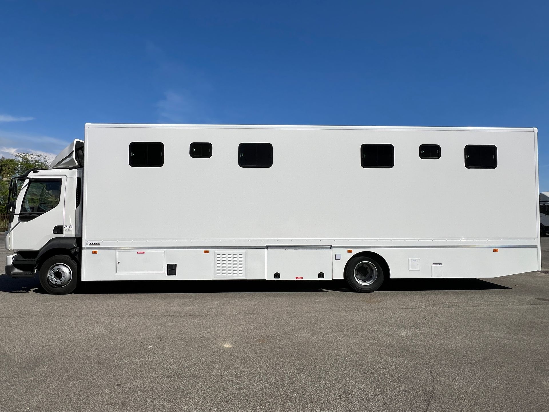 allestimento veicoli cinematografici