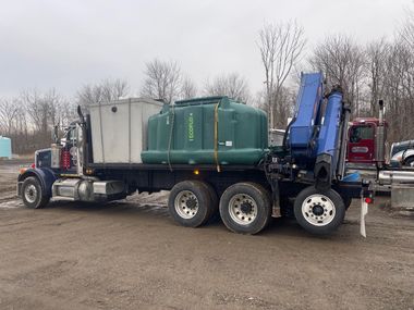liquid storage tank