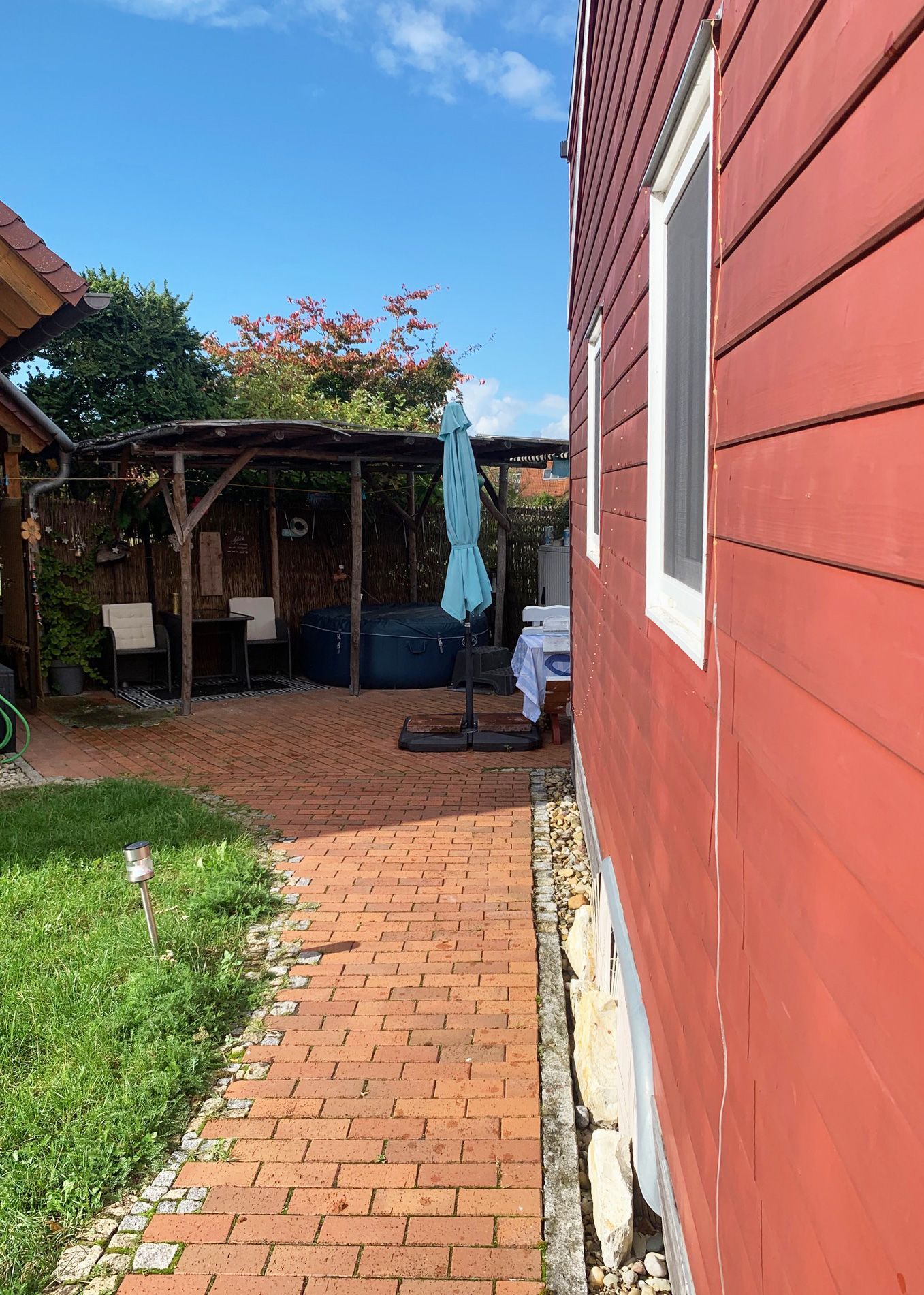 Tinyhouse Bamberg, Außenbereich mit Wirlpool TINYHOUSE EMMA 