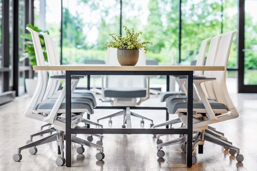 Contemporary Meeting Room— Riverside, CA — TotalPlan Business Interiors Inc